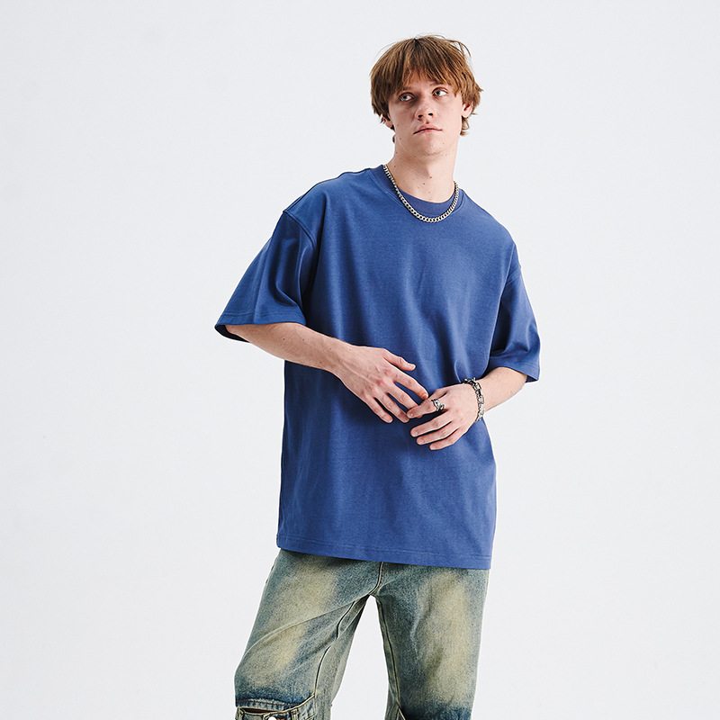 Round neck niche inner layer for men 4